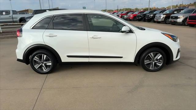 2022 Kia Niro EX Premium 2022 Kia Niro EX Premium