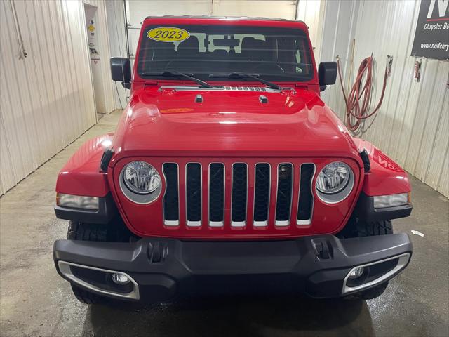 2023 Jeep Gladiator Overland 4x4