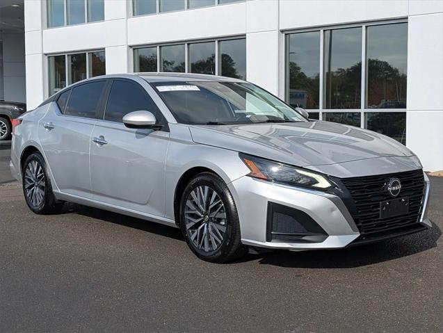 2023 Nissan Altima SV FWD