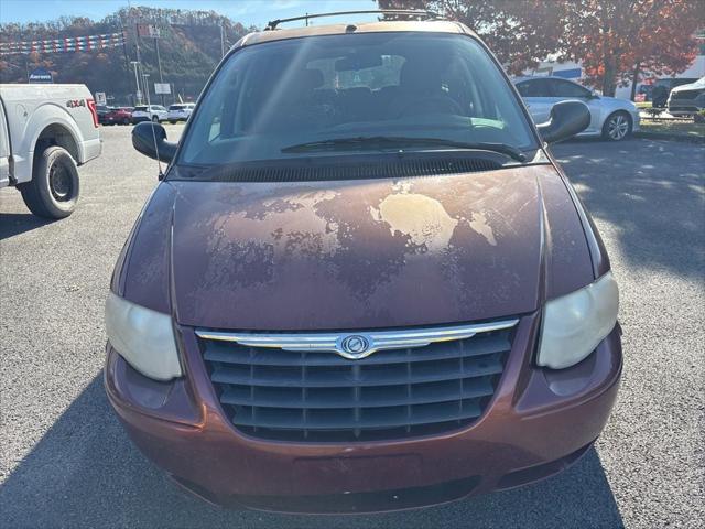 2007 Chrysler Town and Country Touring 2007 Chrysler Town and Country Touring