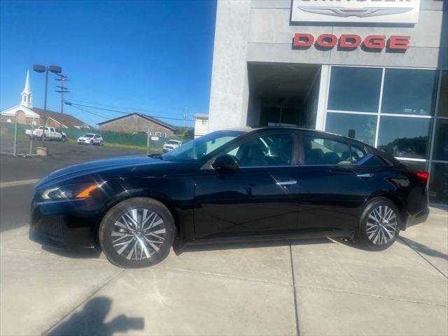 2023 Nissan Altima SV FWD