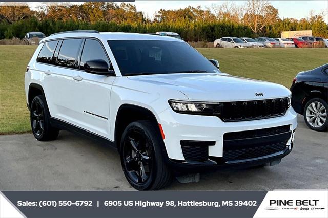 2023 Jeep Grand Cherokee L Altitude 4x4 2023 Jeep Grand Cherokee L Altitude 4x4