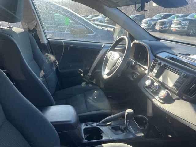 2017 Toyota RAV4 LE 2017 Toyota RAV4 LE