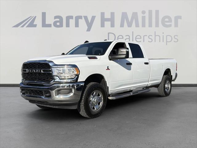 2023 RAM 2500 Tradesman Crew Cab 4x4 8 Box