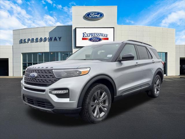 2022 Ford Explorer XLT 2022 Ford Explorer XLT