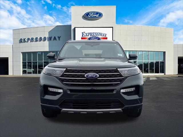 2023 Ford Explorer XLT 2023 Ford Explorer XLT