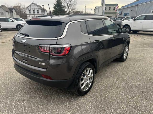 2022 Jeep Compass Latitude Lux 4x4 2022 Jeep Compass Latitude Lux 4x4