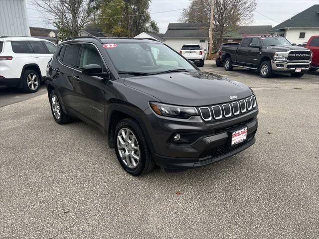 2022 Jeep Compass Latitude Lux 4x4 2022 Jeep Compass Latitude Lux 4x4