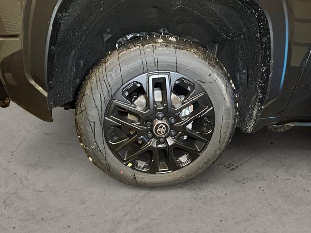 2026 Toyota Tundra SR5 CrewMax 5.5' Bed