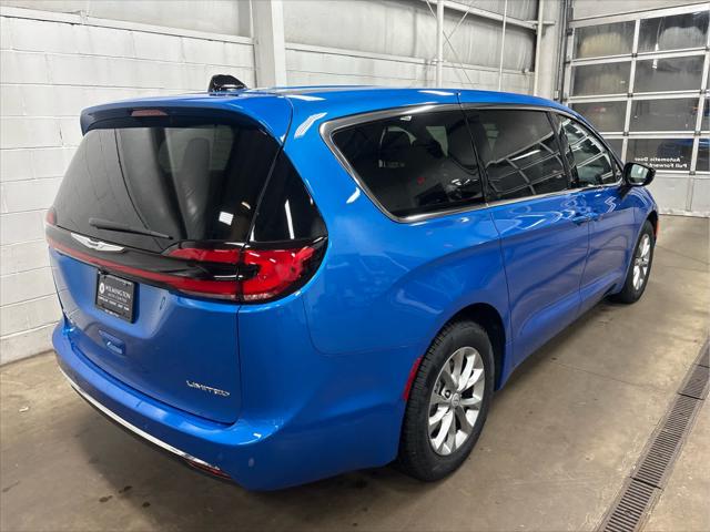 New 2026 Chrysler Pacifica For Sale in Wilmington, OH