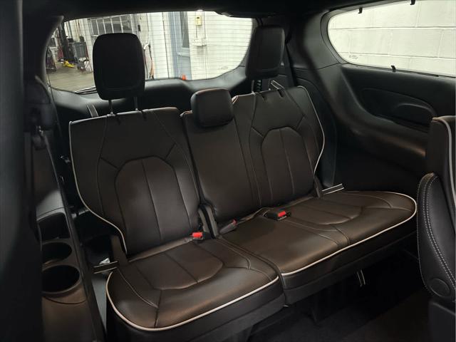 New 2026 Chrysler Pacifica For Sale in Wilmington, OH