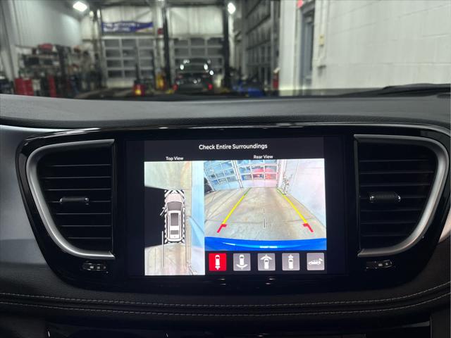 New 2026 Chrysler Pacifica For Sale in Wilmington, OH