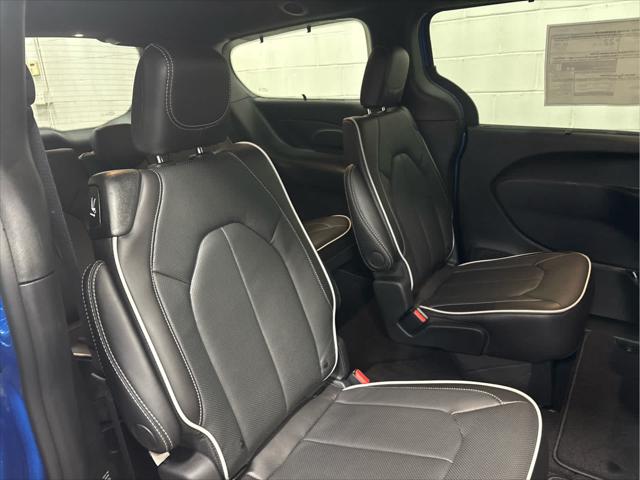 New 2026 Chrysler Pacifica For Sale in Wilmington, OH