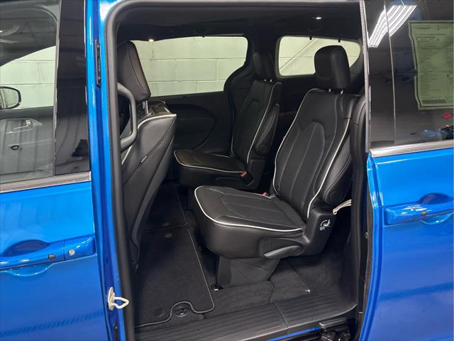 New 2026 Chrysler Pacifica For Sale in Wilmington, OH