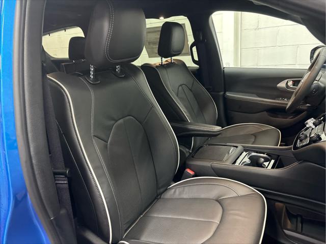 New 2026 Chrysler Pacifica For Sale in Wilmington, OH