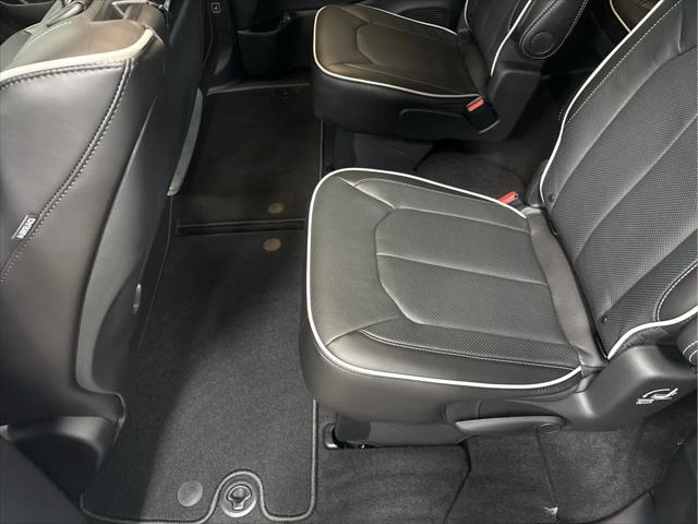 New 2026 Chrysler Pacifica For Sale in Wilmington, OH