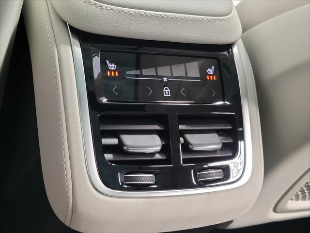 2026 Volvo XC90 B6 Ultra 7-Seater