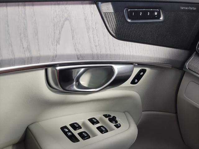 2026 Volvo XC90 B6 Ultra 7-Seater
