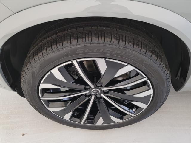 2026 Volvo XC90 B6 Ultra 7-Seater
