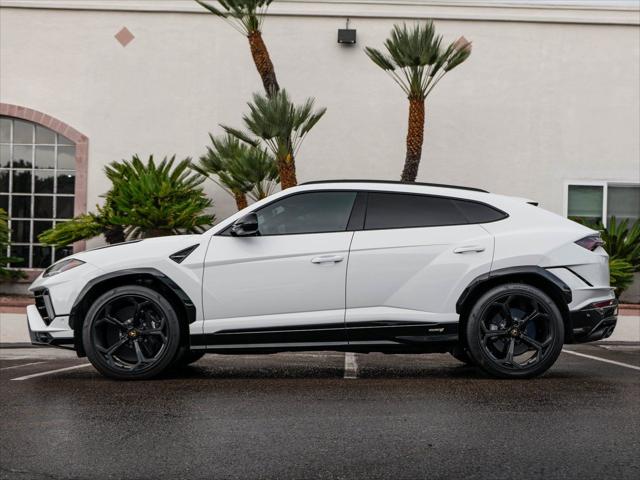 2024 Lamborghini Urus S