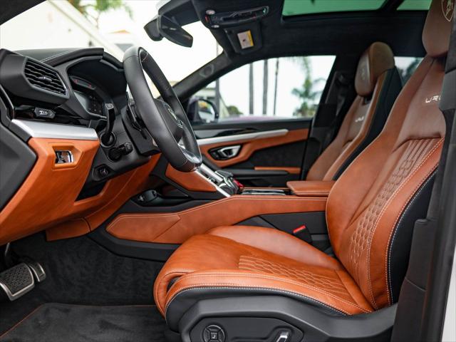 2024 Lamborghini Urus S