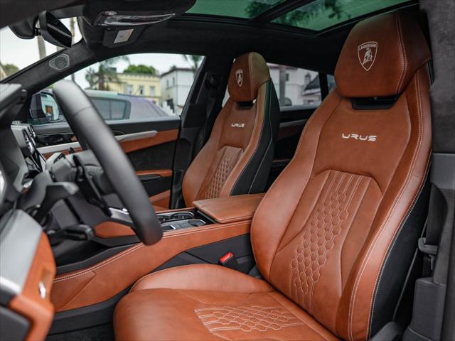 2024 Lamborghini Urus S