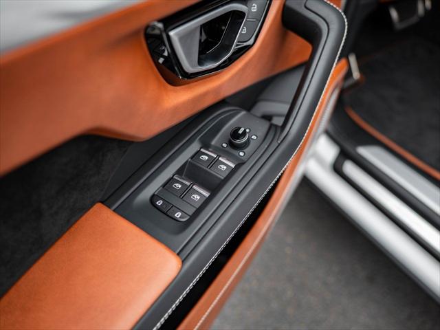 2024 Lamborghini Urus S