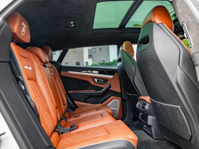 2024 Lamborghini Urus S