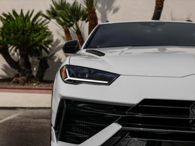 2024 Lamborghini Urus S