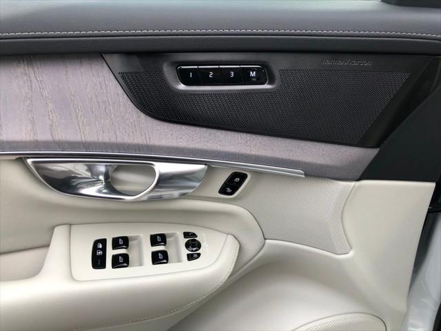 2026 Volvo XC90 B6 Ultra 7-Seater