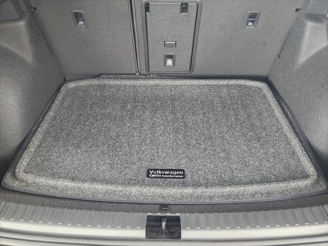 2026 Volkswagen Taos SEL
