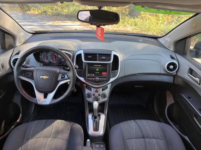 2019 Chevrolet Sonic LT Auto