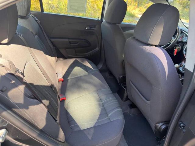 2019 Chevrolet Sonic LT Auto