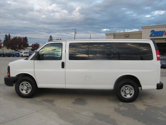 2016 Chevrolet Express LS