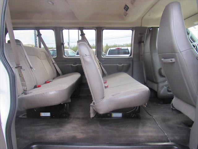 2016 Chevrolet Express LS