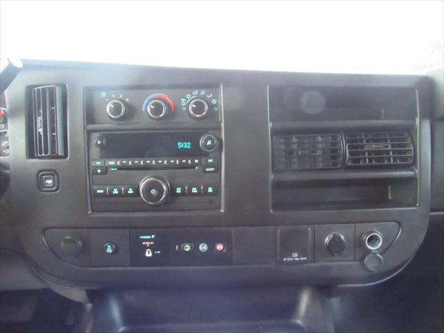 2016 Chevrolet Express LS
