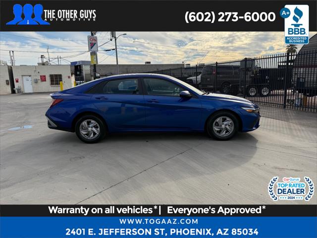 2024 Hyundai Elantra SE