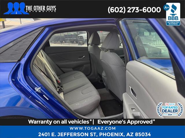2024 Hyundai Elantra SE