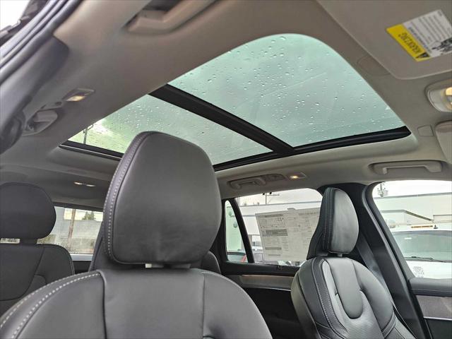 2026 Volvo XC90 Ultra, B6 AWD Gas (mild hybrid), Gasoline, Bright, 6 Seats