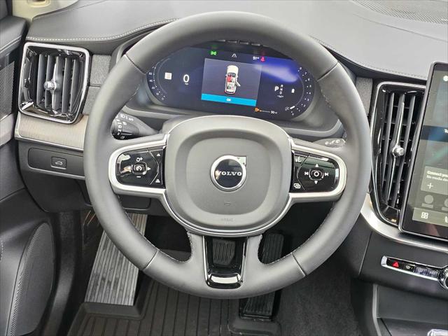 2026 Volvo XC90 Ultra, B6 AWD Gas (mild hybrid), Gasoline, Bright, 6 Seats