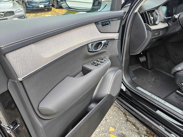 2026 Volvo XC90 Ultra, B6 AWD Gas (mild hybrid), Gasoline, Bright, 6 Seats