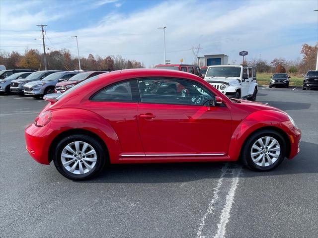 2019 Volkswagen Beetle 2.0T S