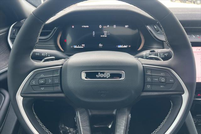 2026 Jeep Grand Cherokee Altitude 4x4