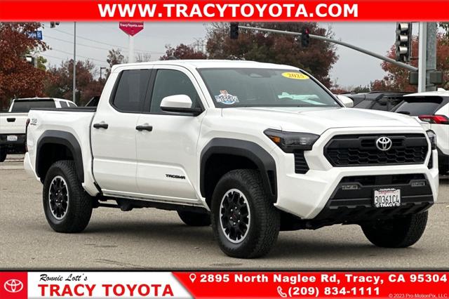 2025 Toyota Tacoma TRD Off Road's photo
