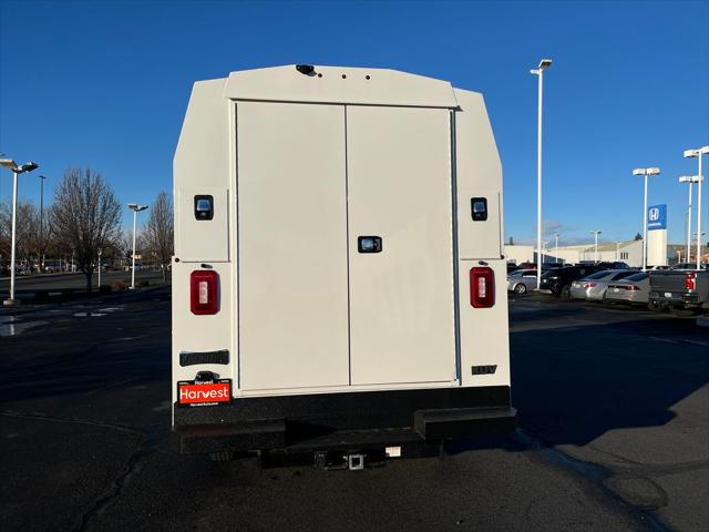 2025 Chevrolet Express Cutaway Work Van