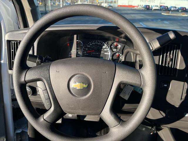 2025 Chevrolet Express Cutaway Work Van
