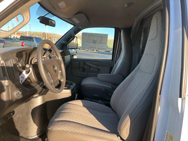2025 Chevrolet Express Cutaway Work Van