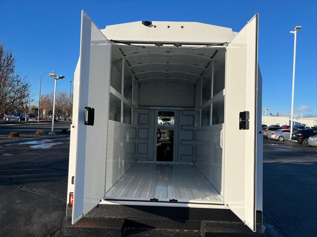 2025 Chevrolet Express Cutaway Work Van