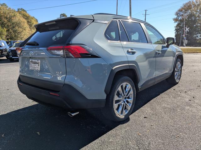 2020 Toyota RAV4 XLE Premium