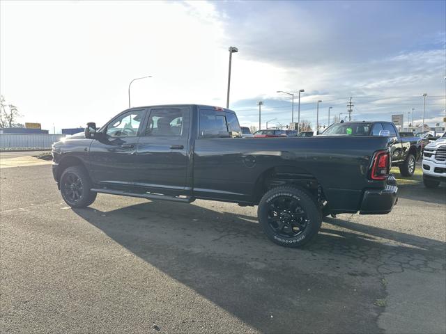 2026 RAM Ram 2500 RAM 2500 BLACK EXPRESS CREW CAB 4X4 8 BOX